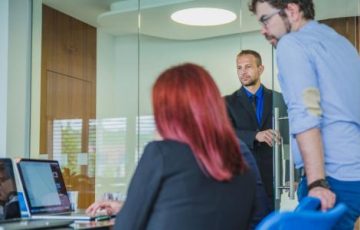 Angažovanje osoblja za vođenje događaja